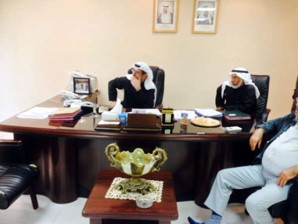 الفودري خلال اجتماعه مع طاقم الاسعاف الجوي