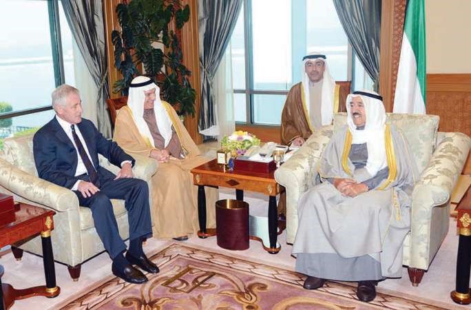 صاحب السمو الامير الشيخ صباح الاحمد مستقبلا وزير الدفاع الاميركي تشاك هاغل﻿