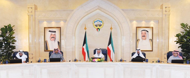 سمو الشيخ جابر المبارك مترئسا الاجتماع بحضور الشيخ صباح الخالد والشيخ محمد الخالد ودعبدالمحسن المدعج والشيخ خالد الجراح﻿