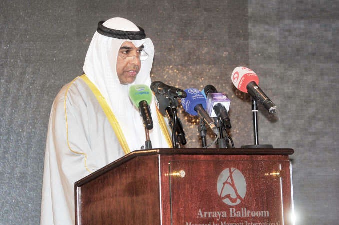 المستشار عبدالرحمن النمش متحدثا