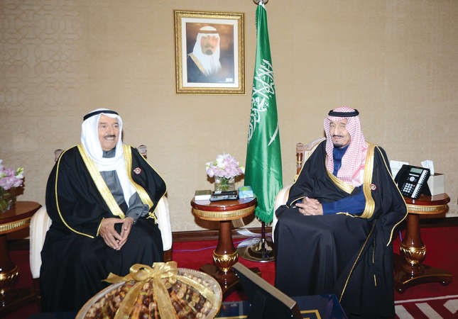 صاحب السمو الامير الشيخ صباح الاحمد خلال لقائه صاحب السمو الملكي الامير سلمان بن عبدالعزيز ﻿