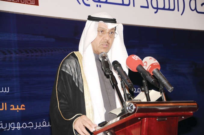 نائب رئيس مجلس الامة يلقي كلمته