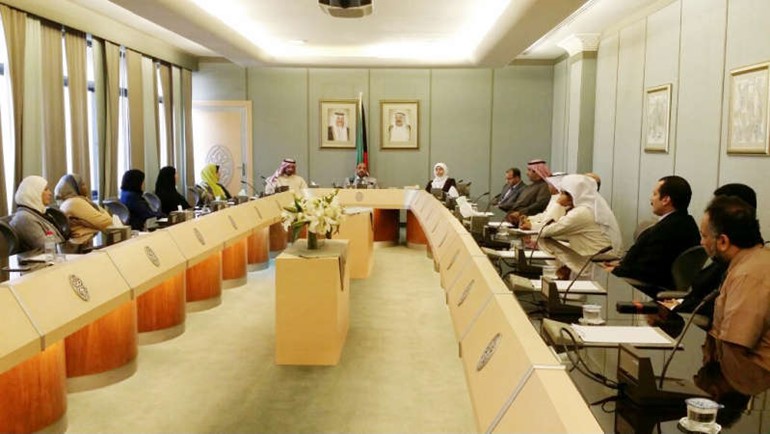 دجمال الدعيج خلال الاجتماع﻿