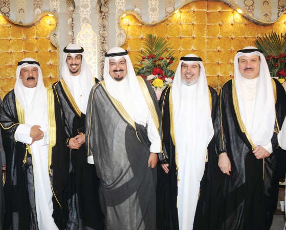 الشيخ احمد العبدالله مباركاانور الكندري
﻿