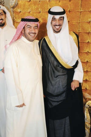 علي الدقباسي يبارك للمعرس تركي الكعمي﻿