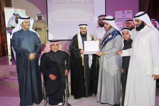  شهادة تقدير لاحد الفائزين في المسابقة ﻿