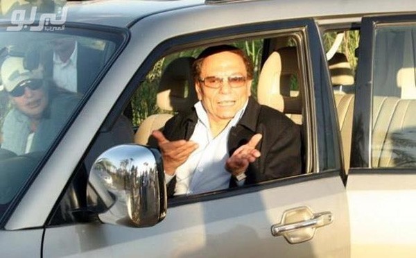 النجم عادل امام