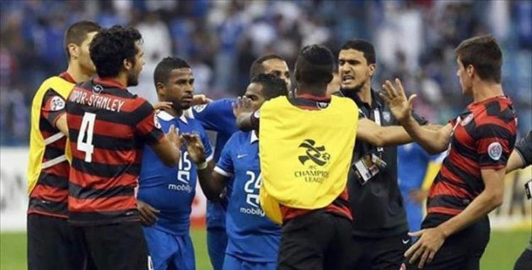 كويتي يحتج على منح الشمراني افضل لاعب ويخاطب الفيفا 