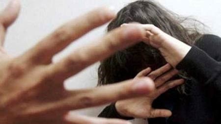 قصة مغربية حاولت "الانتحار" هرباً من زوجها السعودي