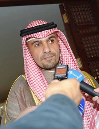 وزير المالية انس الصالح مصرحا عن مستقبل مشاريع التنمية