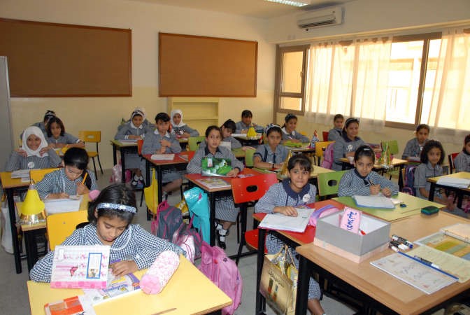 المنطقة بحاجة لزيادة اعداد المدارس لتقليل الكثافة الطلابية داخل الفصول