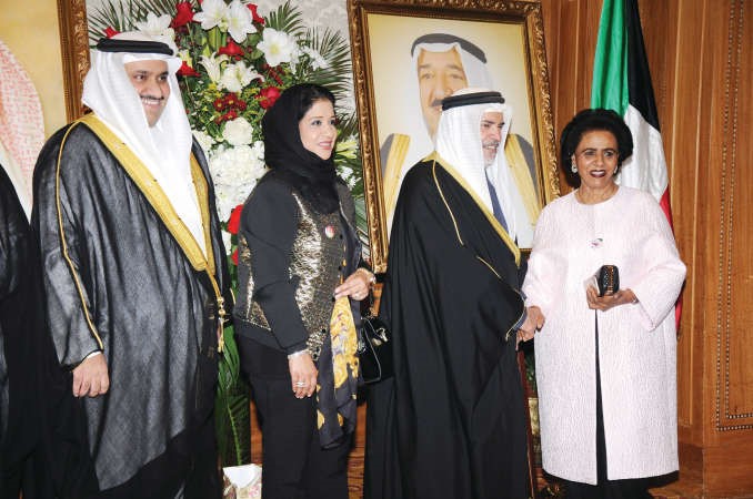 الشيخة فريحة الاحمد تبارك للشيخ خليفة ال خليفة﻿