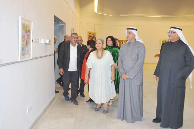 معلي اليوحة والفنانة ايفلين عشم الله وجولة داخل المعرض ﻿