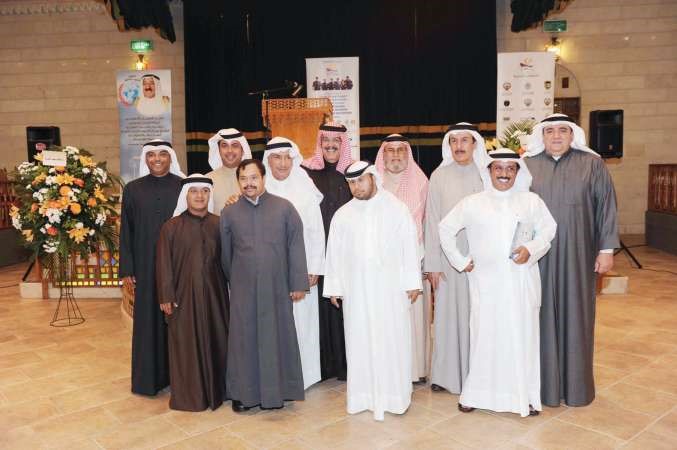 يوسف الجاسم وبادي الدوسري وخالد الدوسري وجاسم البدر وعدد من المشاركين في رحلة الامل﻿