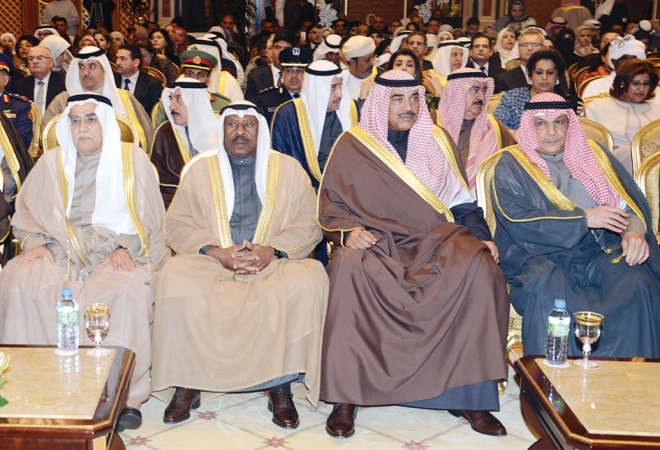 الشيخ صباح الخالد متوسطا الشيخ خالد الجراح والشيخ علي العبدالله والشيخ علي الخليفة﻿