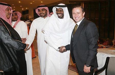بالصور.. رئيس الهلال السعودي يحتفل بزواج ابنته للأمير محمد بن خالد بن فيصل