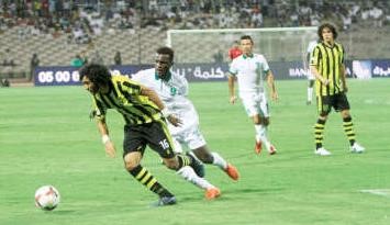 النصر يصارع الشباب.. وقمة خاصة بين الاتحاد والأهلي