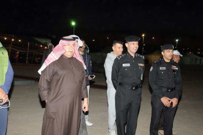 الفريق سليمان الفهد والعميد عادل الحشاش خلال الاحتفال ﻿