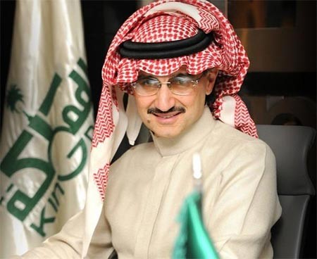 الأمير الوليد: نعم انفصلت رسمياً عن أميرة الطويل