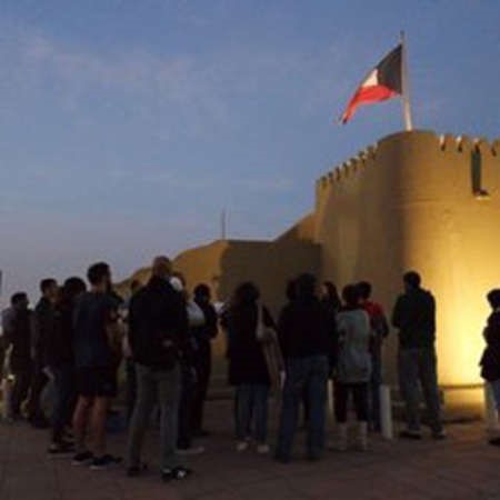 خلال الجولة في بنيد القار لدى بوابة دسمان
