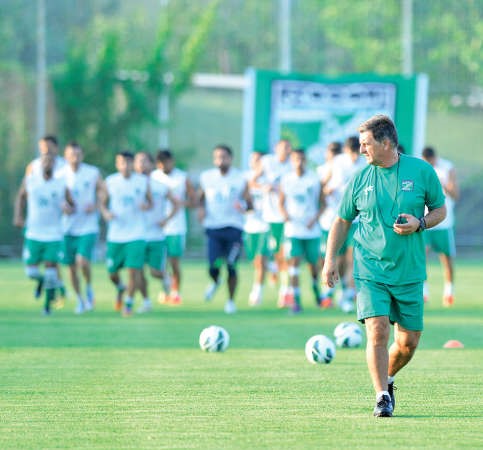 الاخضر يلتقي فرق عجمان والشعب والوصل في المعسكر التدريبي 	الازرقكوم﻿