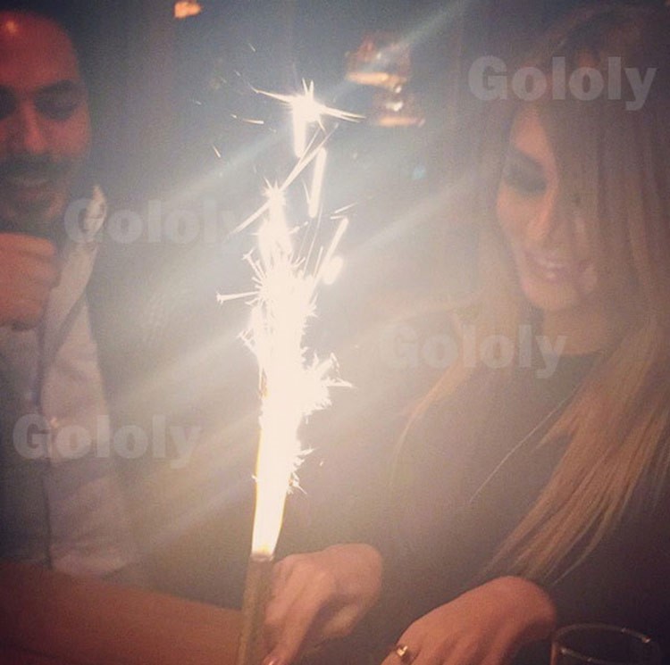 بالفيديو والصور.. رامي عياش يحتفل بعيد ميلاد زوجته