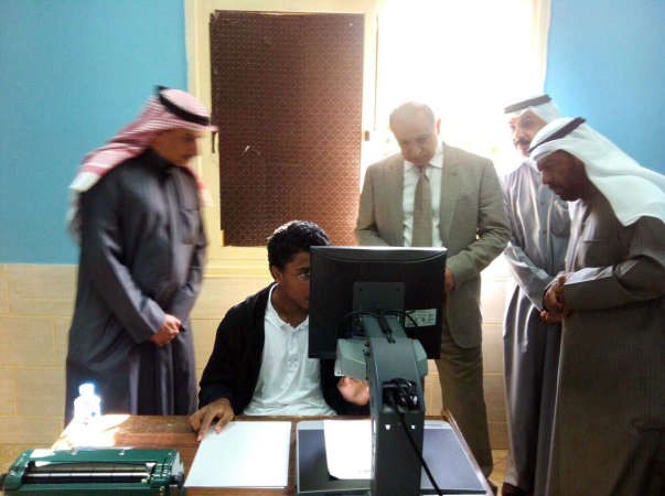 دبدر العيسى يتفقد لجان اختبارات الطلاب ذوي الاعاقة﻿
