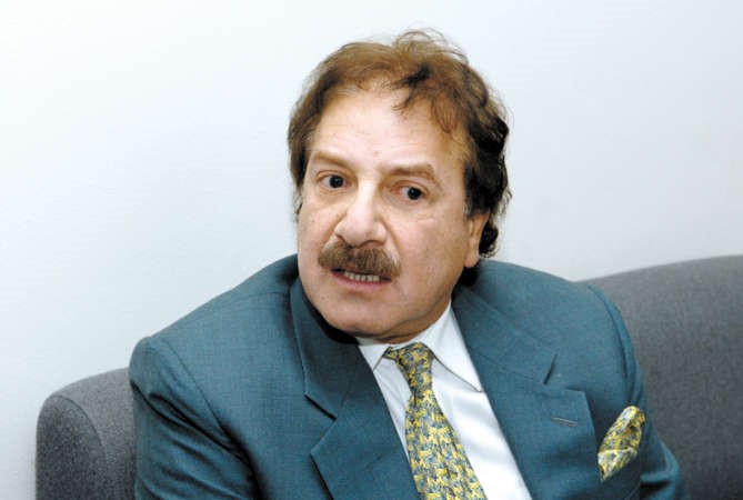 الفنان القدير محمد المنصور