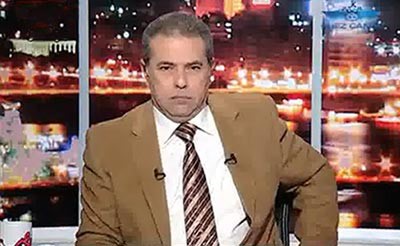 بالفيديو.. «عكاشة» يسب «فلاحات» مصر: «جاتكم مصيبة ياولية منك ليها»