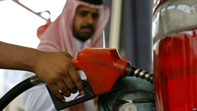 المدعج عقب رفع سعر الديزل: حصر الشركات المتلاعبة بالأسعار وإحالتها إلى النيابة العامة