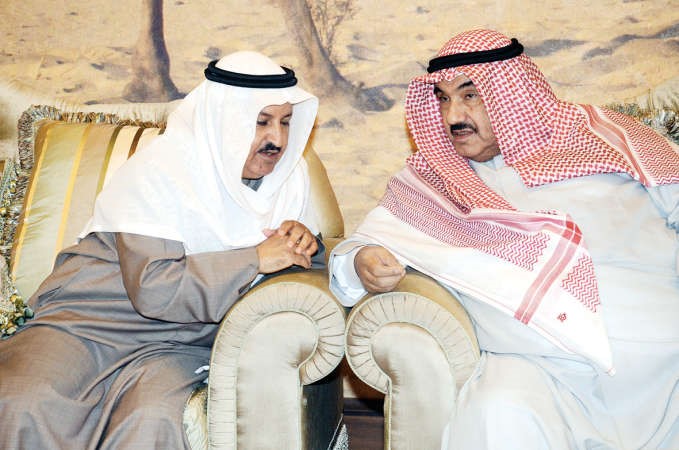 سمو الشيخ ناصر المحمد وحديث مع المستشار محمد ضيف الله شرار
﻿