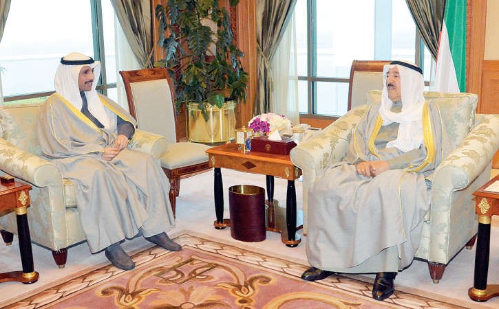  صاحب السمو الامير الشيخ صباح الاحمد مستقبلا رئيس مجلس الامة مرزوق الغانم﻿