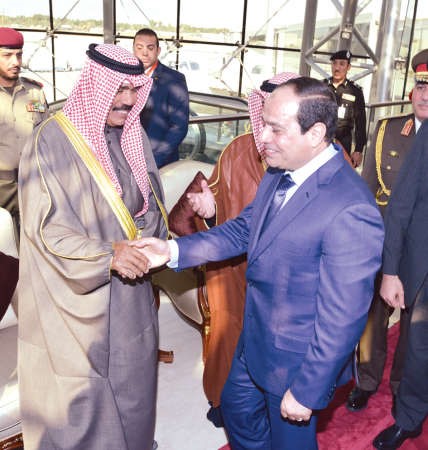 سمو ولي العهد الشيخ نواف الاحمد مرحبا بالرئيس المصري﻿