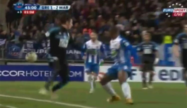 بالفيديو.. لاعب فرنسي يُقلد نيمار فيتحول إلى أضحوكة بسبب هذه اللقطة ! 