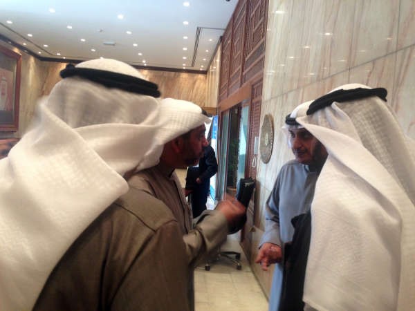 حوار بين دحسن كمال وم احمد المنفوحي وم علي الموسى وم سعد المحيلبي