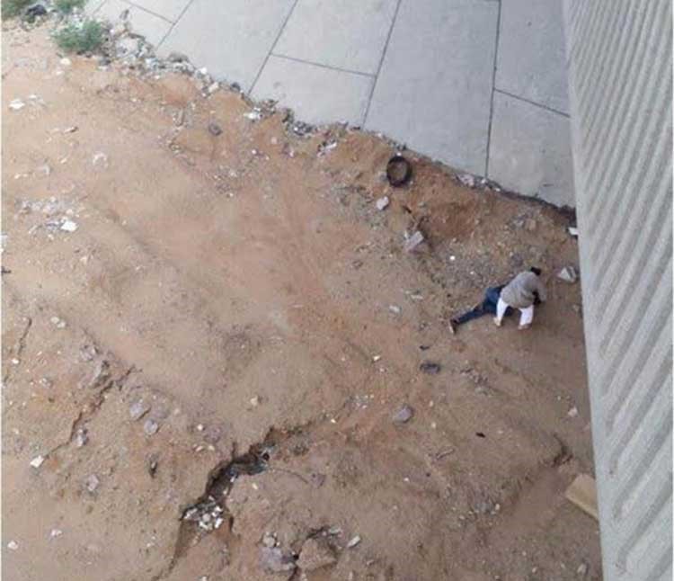 بالصور.. وفاة السعودي مُطلق النار على ابنته وخالها متأثراً بإصابته.. وشاب يلقي بنفسه من اعلى جسر بجدة