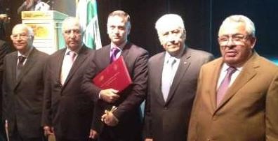 دطارق البكري مع رئيس الوزراء الاردني ورئيس مجلس الاعيان ورئيس مجلس النواب