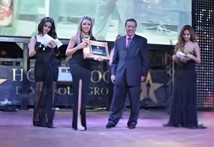 بالصور.. الأناقة عنوان سارة سلامة في شرم الشيخ