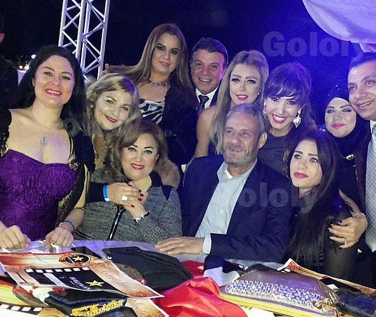 بالصور.. الأناقة عنوان سارة سلامة في شرم الشيخ