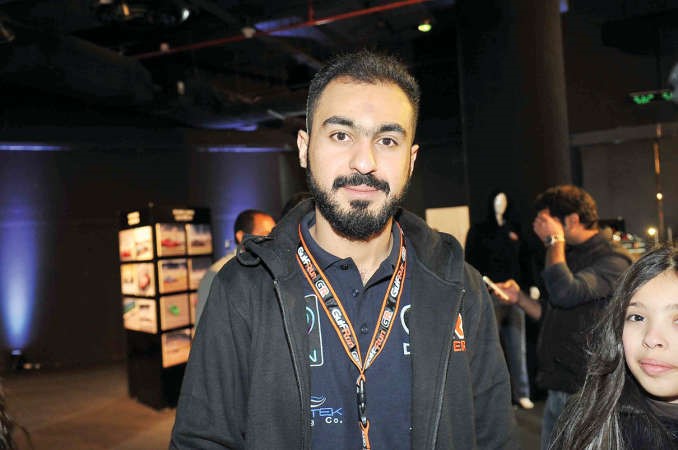 المتسابق عبدالعزيز سعيد جاهز للمشاركة في حلبة البحرين﻿