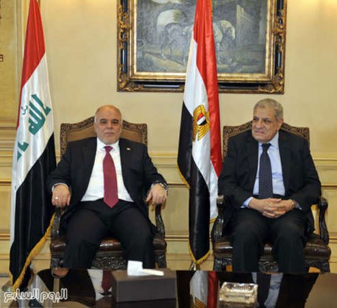 رئيس الوزراء المصري مابراهيم محلب مستقبلا نظيره العراقي حيدر العبادي في القاهرة امس اليوم السابع