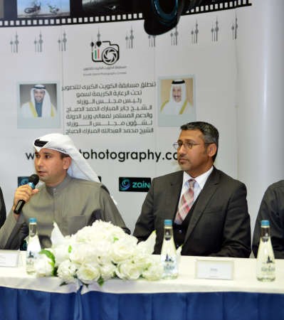 قتيبة البسام خلال المؤتمر الصحافي