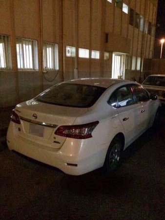 سيارة المتهمين بعد نقلها الى ساحة المخفر