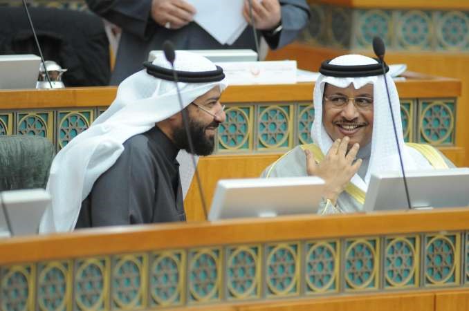 سمو رئيس الوزراء الشيخ جابر المبارك ودعلي العمير
﻿