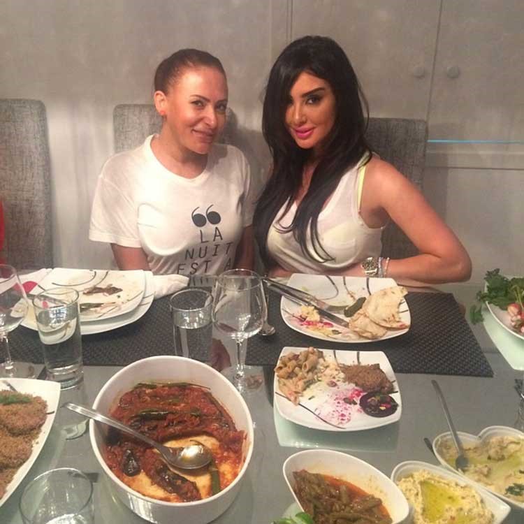 صور.. "ميساء مغربي" تتهم فنانين طلبوا معاشرتها خارج إطار الزواج !