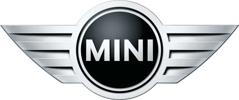 Yalla MINI فعالية المتعة والإثارة