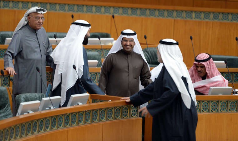 نبيل الفضل ودعلي العمير وسيف العازمي وعدنان عبدالصمد
