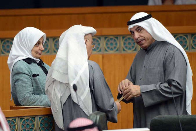 فيصل الشايع ونبيل الفضل وهند الصبيح

