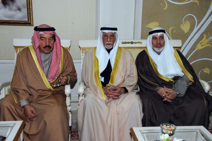 الشيخ دسالم الجابر وعبدالعزيز الغنام ودمحمد البصيري
﻿