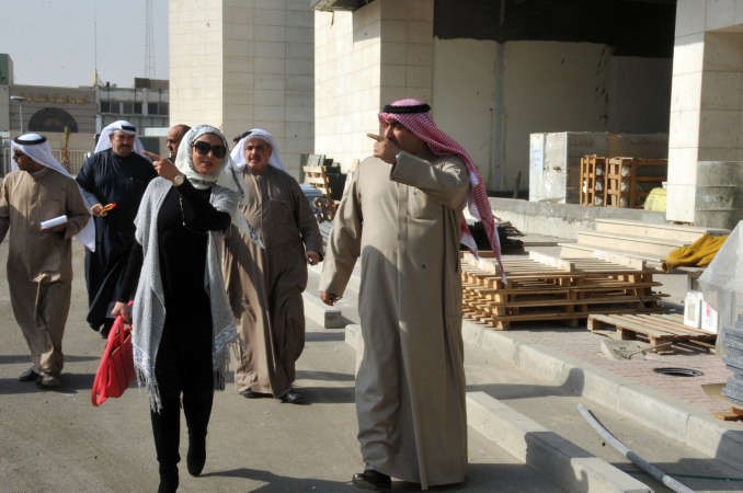 حديث بين اسامة العتيبي ود ذكرى بهبهاني خلال الجولة﻿